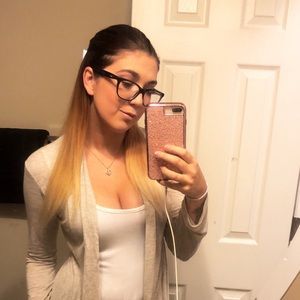 Meet your Posher, Kaitlyn